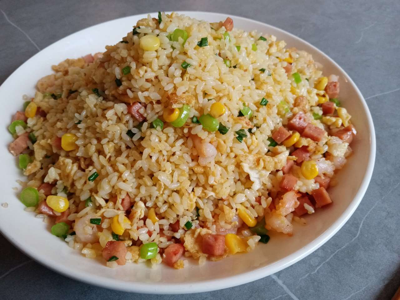 炒饭这样吃尽显王子风范额美食