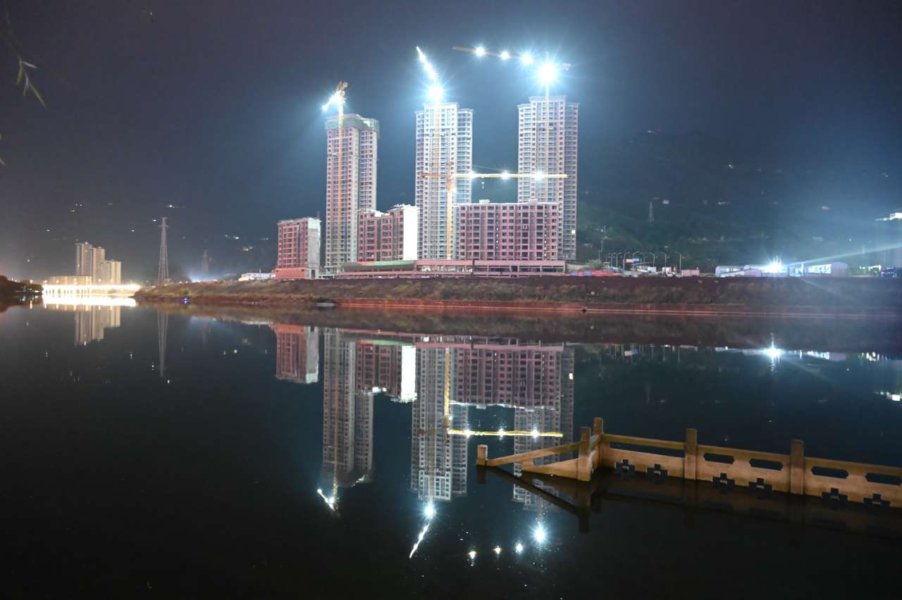 汉丰湖夜景图片图片